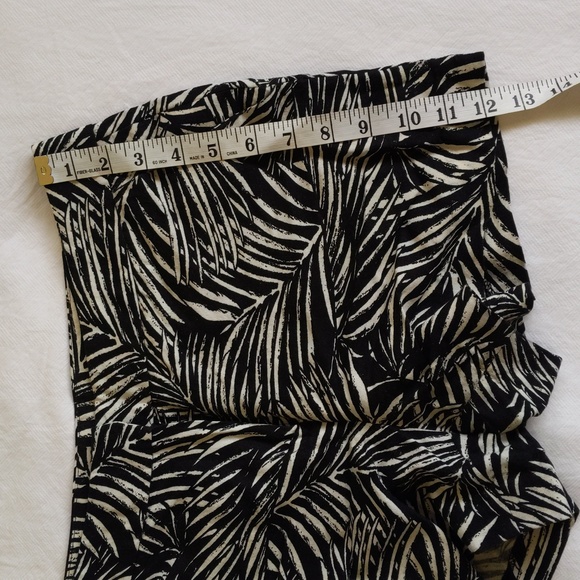 audrey & celine linen rayon blend palm print shorts size 6 - Picture 8 of 10